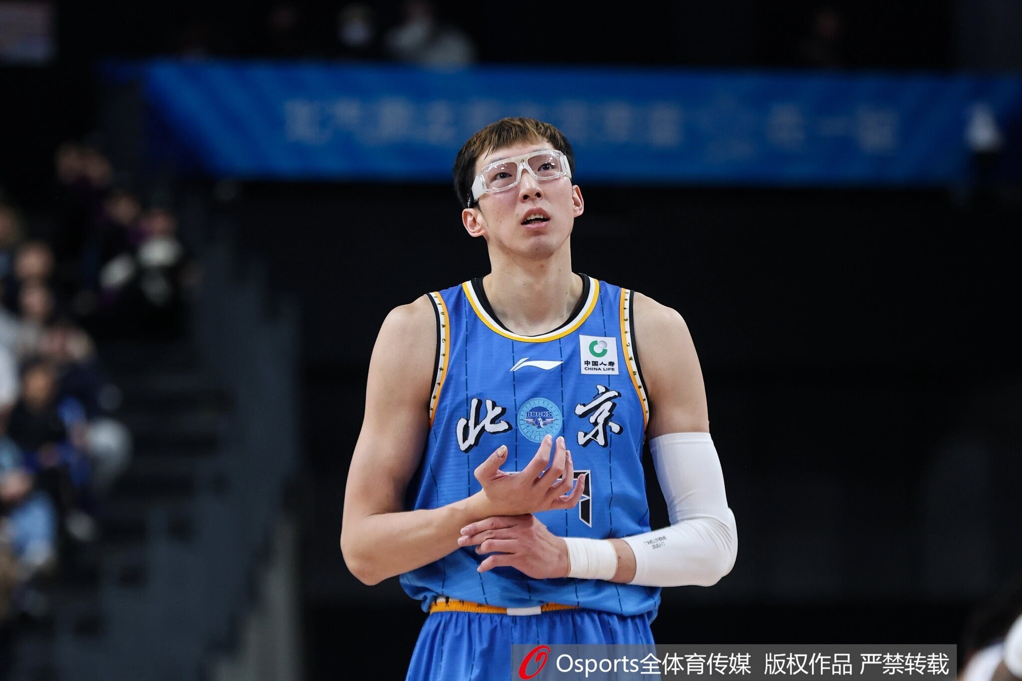 博鱼-媒体人：北京要想办法给周琦减负 毕竟赛季还很漫长 大家都很疲惫